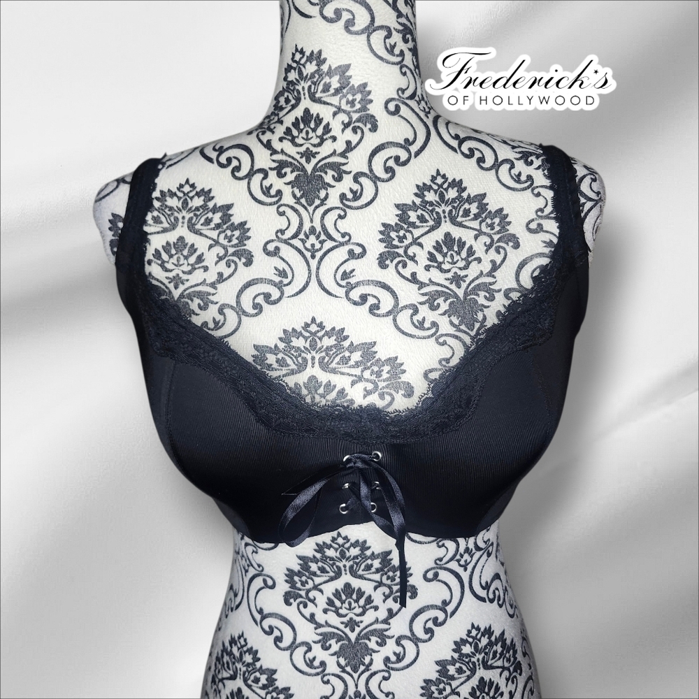 FREDERICK'S OF HOLLYWOOD Black Lace-Up Bra - 36DDD